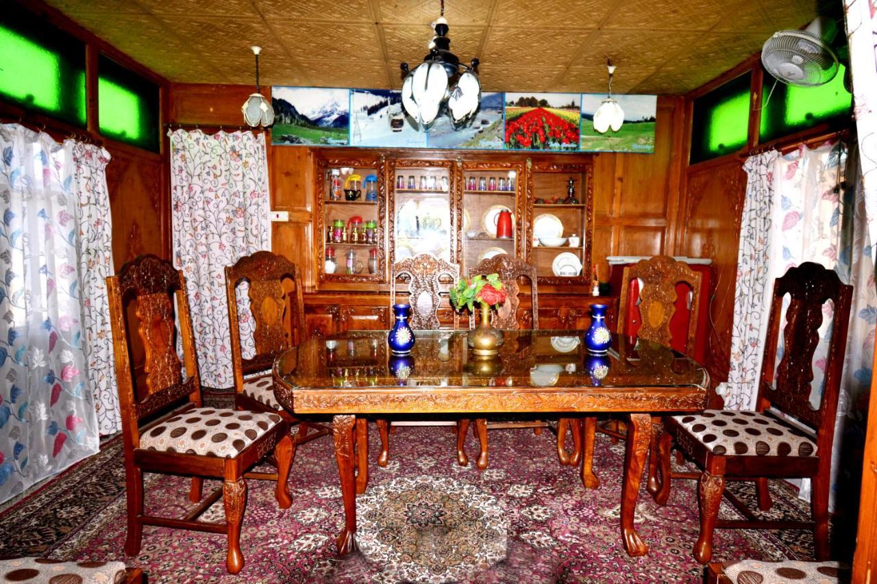 Heritage Shreen Houseboat Hotell Srīnagar Eksteriør bilde