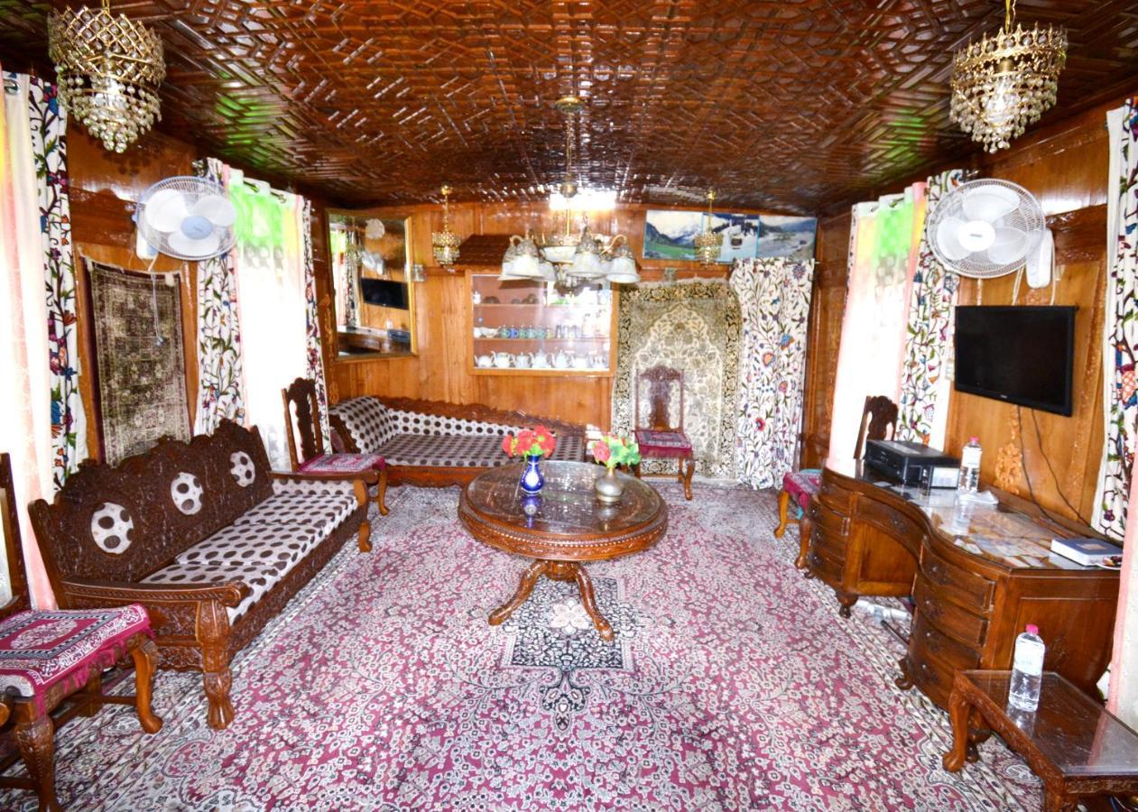 Heritage Shreen Houseboat Hotell Srīnagar Eksteriør bilde