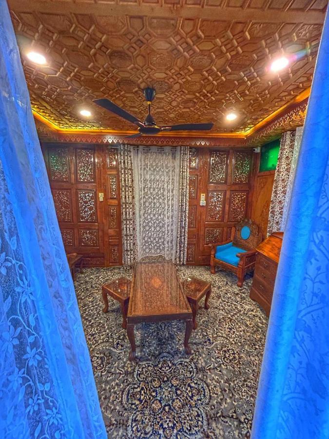 Heritage Shreen Houseboat Hotell Srīnagar Eksteriør bilde