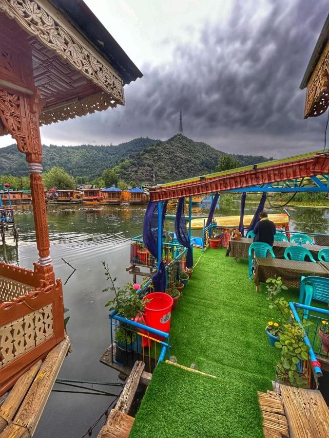 Heritage Shreen Houseboat Hotell Srīnagar Eksteriør bilde